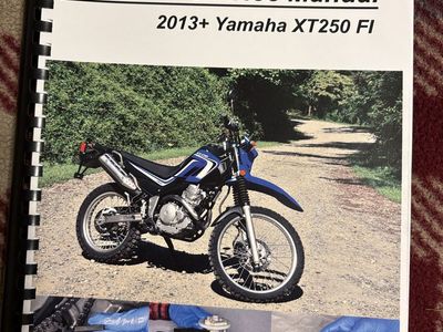 Yamaha XT250 Service Manual