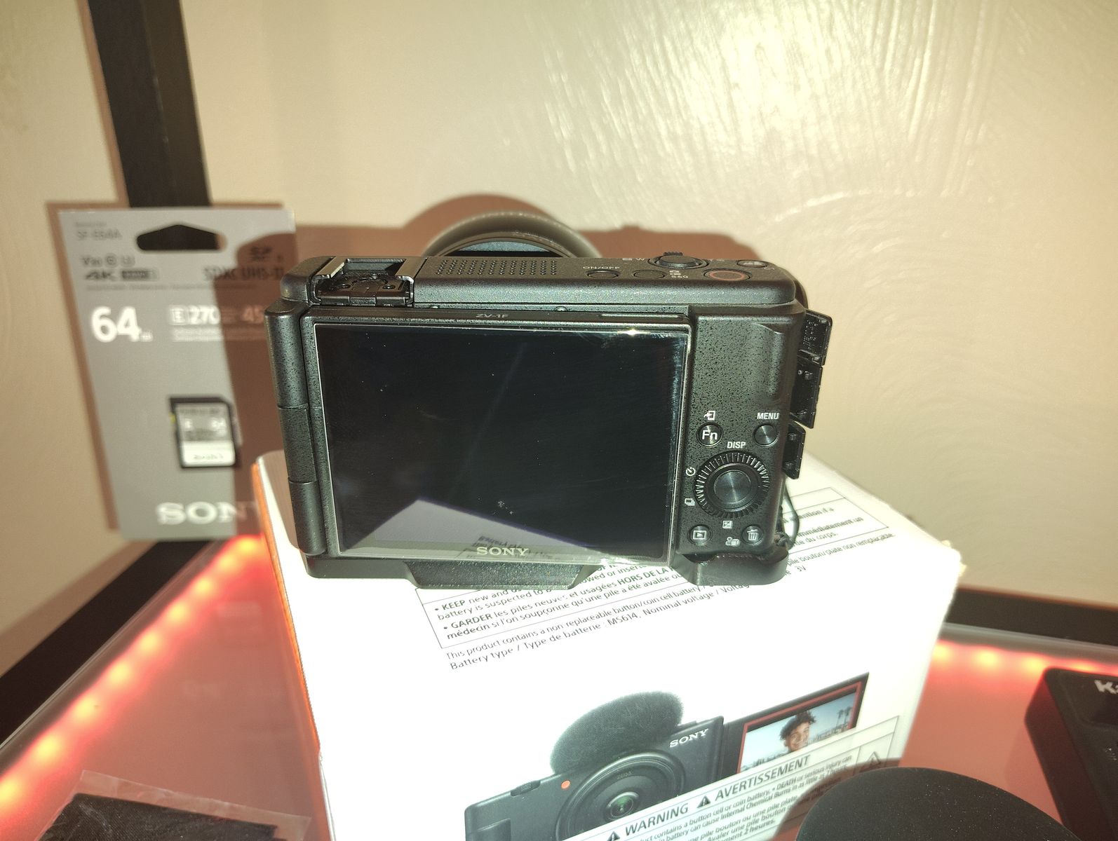 Sony ZV-1F Vlogging Camera Bundle with Batteries, Charger, SD Card, Lens & Accessories