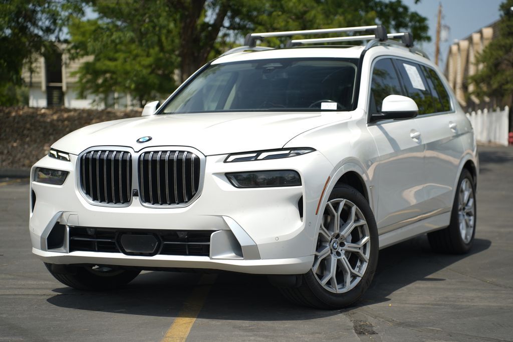 2023 BMW X7 xDrive40i