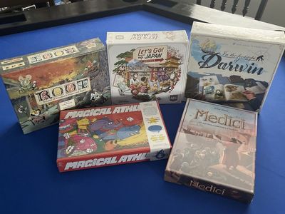 Board Game Bundle: Root, Let's Go! to Japan, In the Footsteps of Darwin, Magical Athlete, Medici - New
