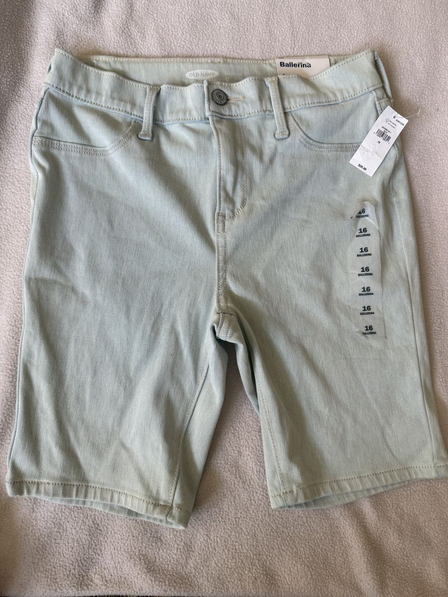 NWT Old Navy Girls Size 16 Light Wash Denim Shorts