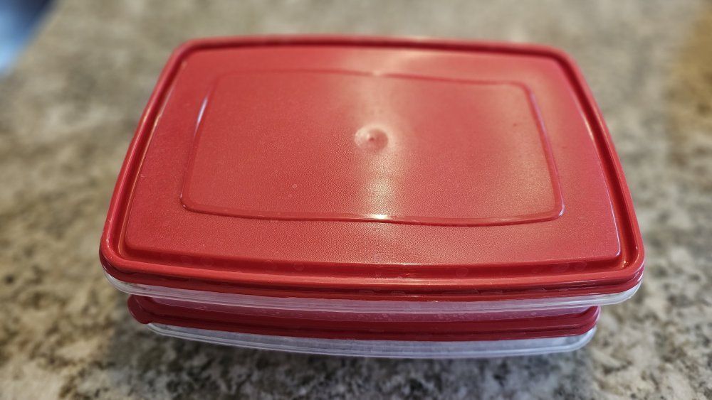 Rubbermaid Stacking egg catons