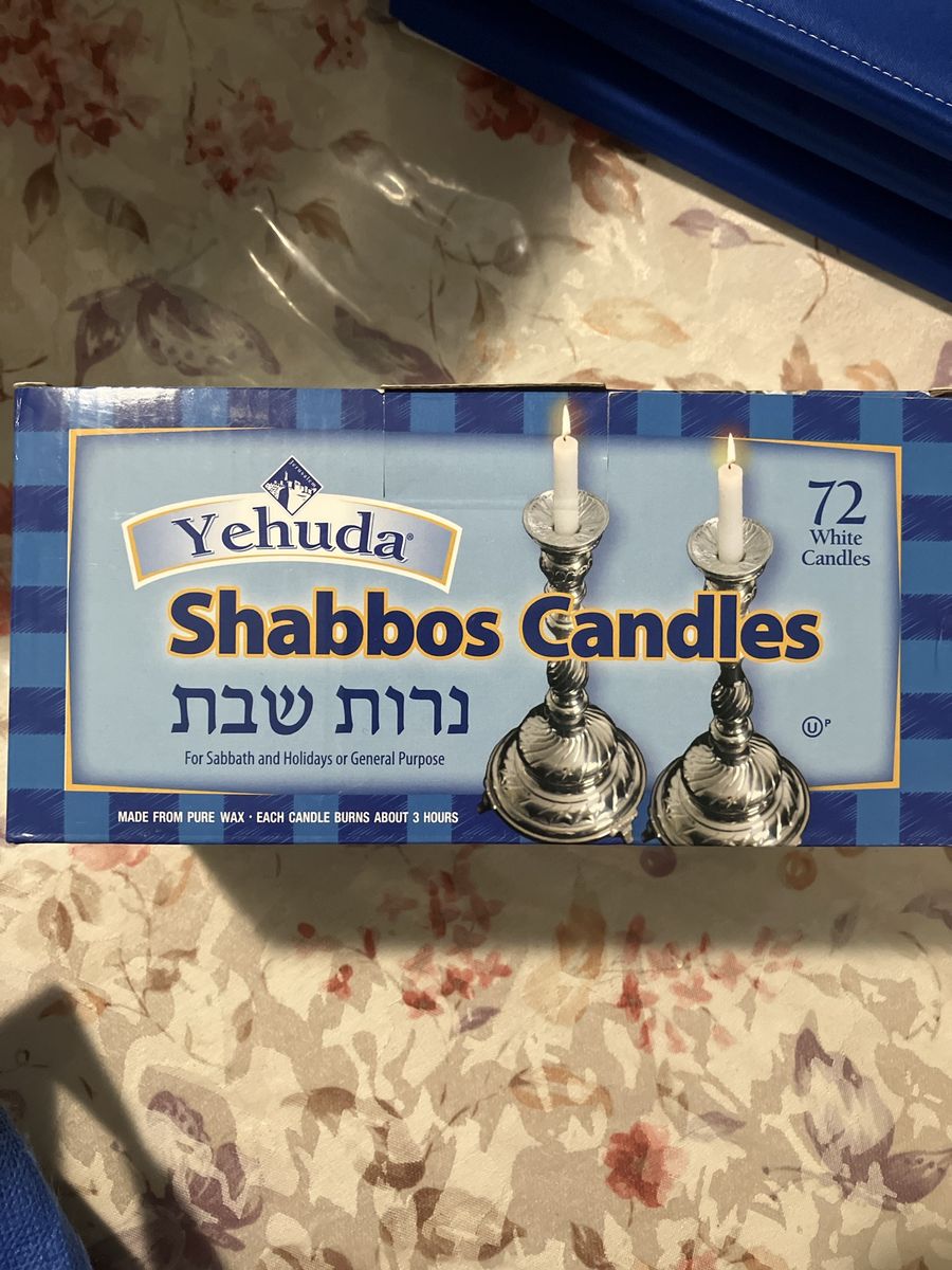Yehuda Shabbos Candles 72 Count White Pure Wax Sabbath Candles