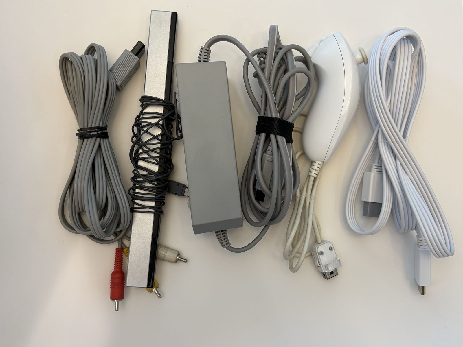 Main image 6