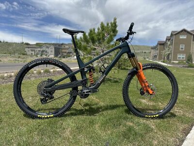 2024 Trek Slash Gen 6 XL