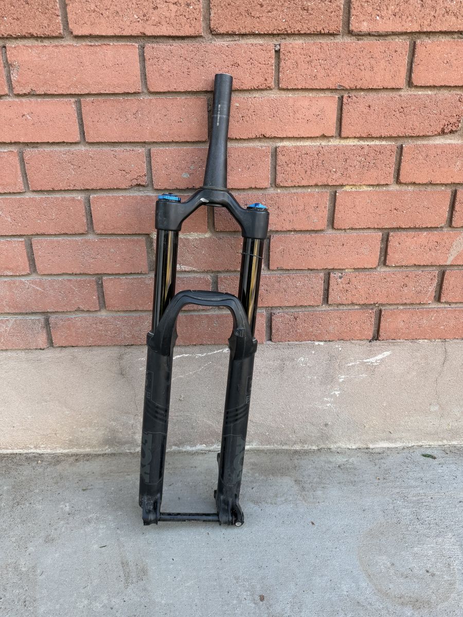 Fox 36 Performance Elite RC2 29 Freshly Serviced
