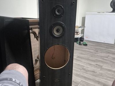 speaker tower