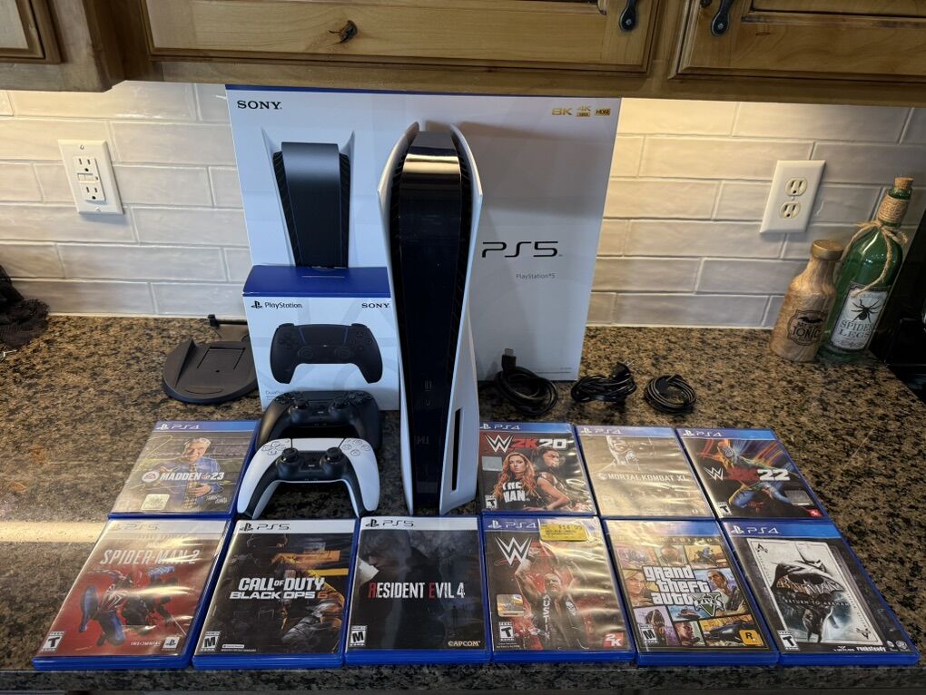 PS5 Disc Version With Tons Of Games