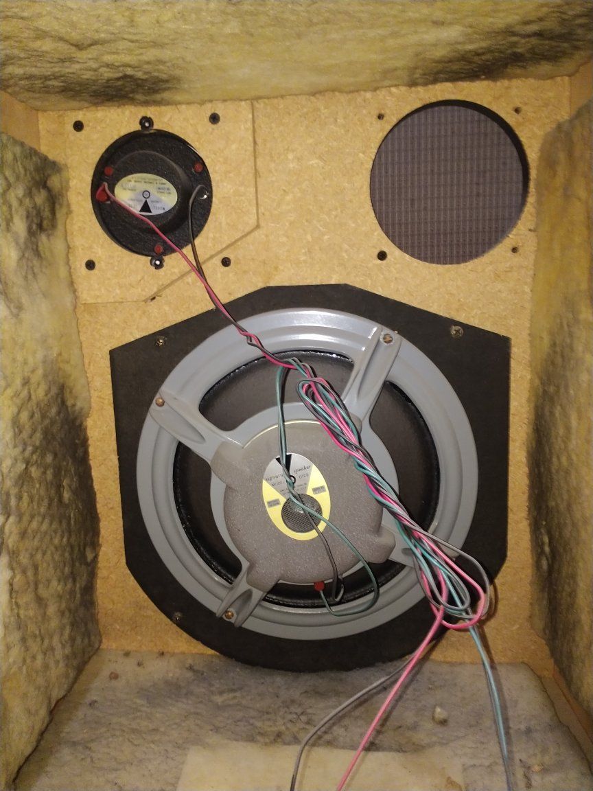 Main image 6