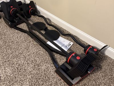 Bowflex SelectTech 2089 Adjustable barbell set.