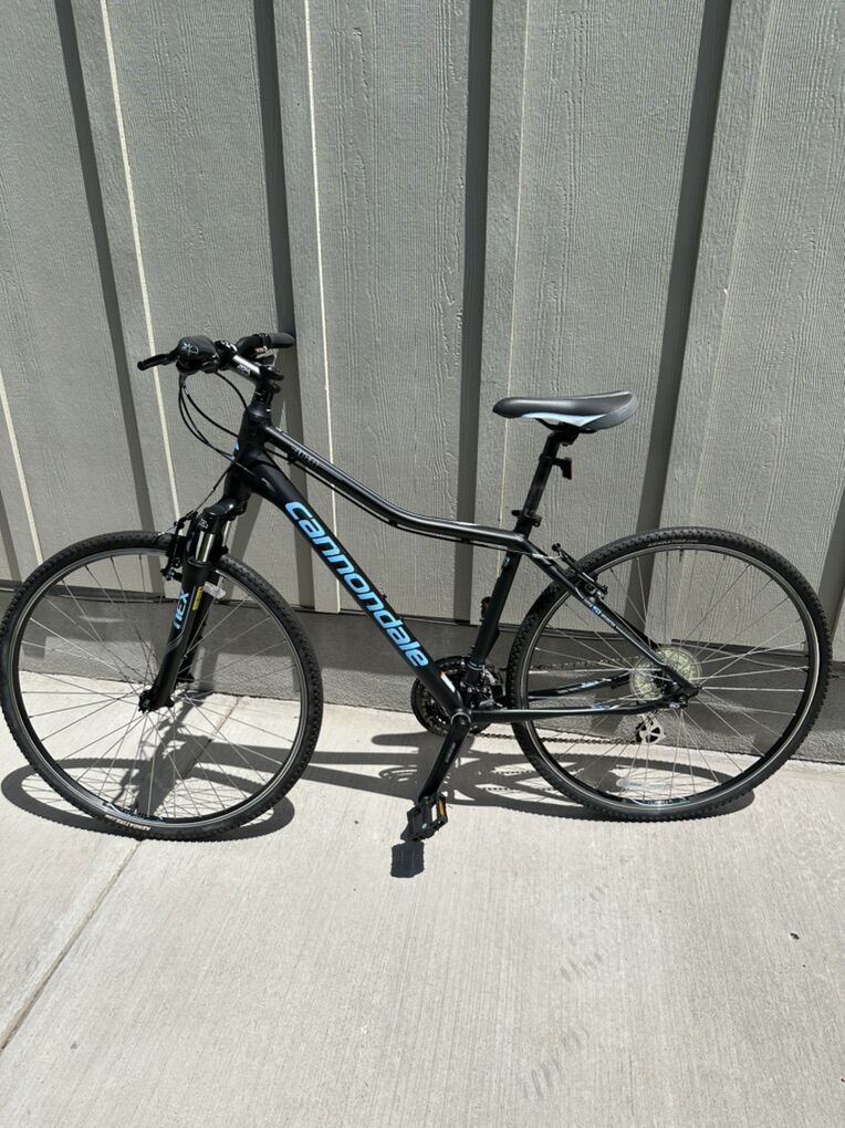 Cannondale Althea Hybrid Bike – TALL Frame