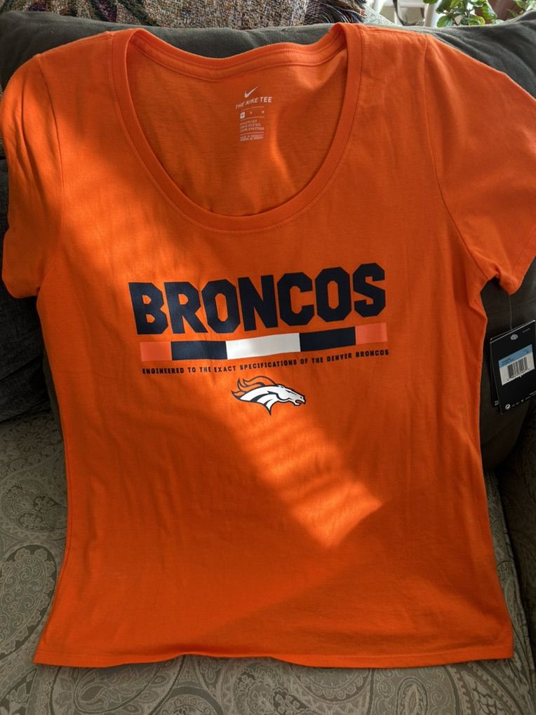 Womans Bronco Nike T-shirt
