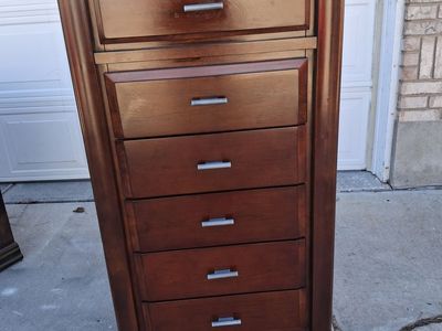 high end all wood lingerie dresser/6 drawers