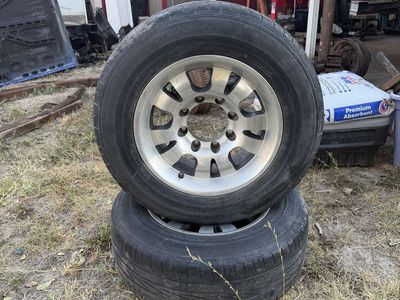 8-Lug Aluminum Truck/SUV Wheels - Set of 4 fits Gm 8 lug. Came off of a 85 c20