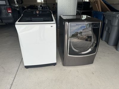 Used 1 year old Samsung 5.5 CuFt Washer and 5 year old LG Signature 9.0 Electric Dryer