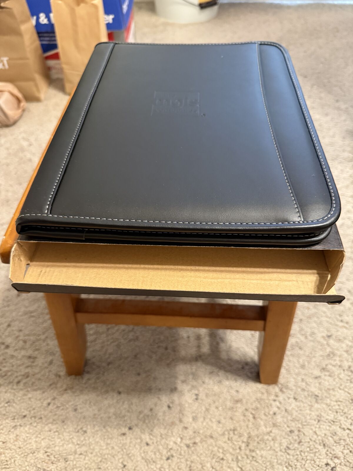 Brand New Leed's Leather Executive Padfolio