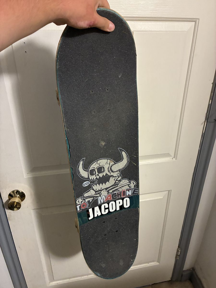 Skateboard