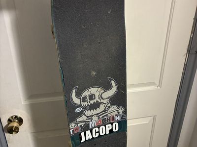 Skateboard