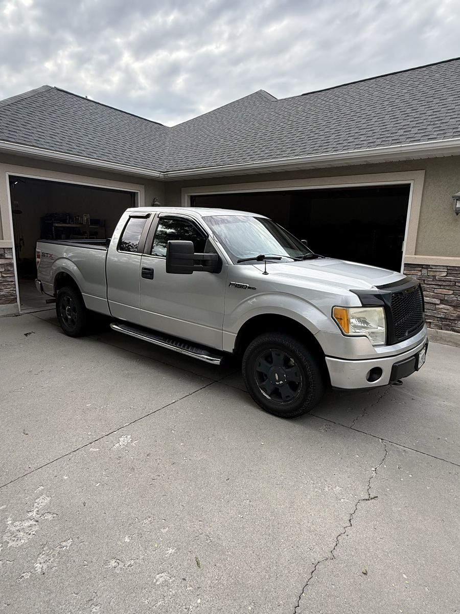 2010 Ford F-150 STX
