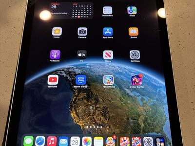 Silver Apple iPad 10th Gen WiFi & Cellular 256 GB