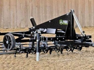 Arena Drag Arena Groomer