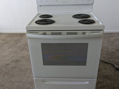 Frigidaire Electric Stove Top Oven