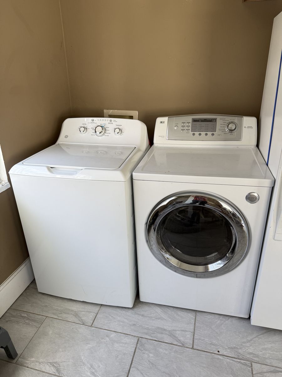 LG Washer & Dryer