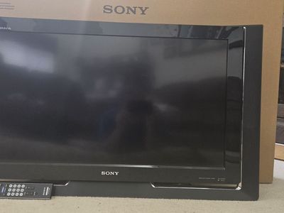 Sony BRAVIA KDL-32N4000 32-inch LCD Digital Color TV - For Repair or Parts