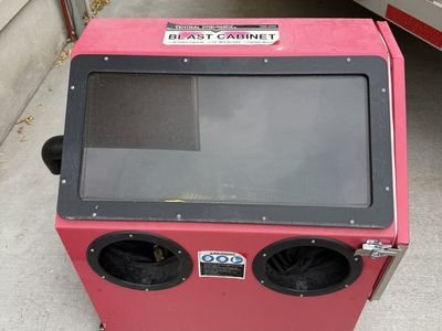 Blast Cabinet