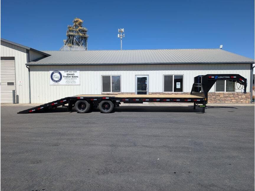 2026 Load Trail GL 102'x32' Low-Pro Hyd. Dovetail Gooseneck 24K