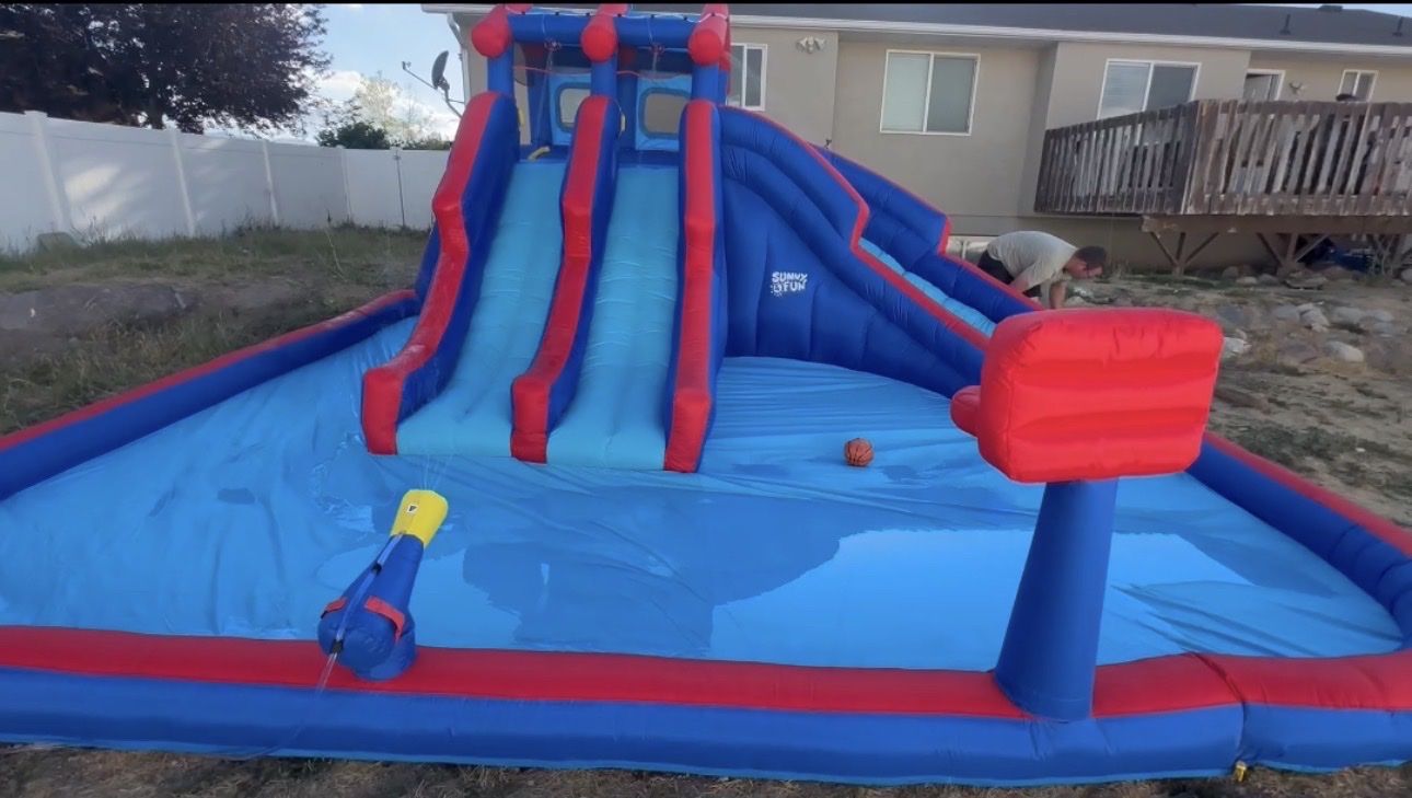 Main image 4