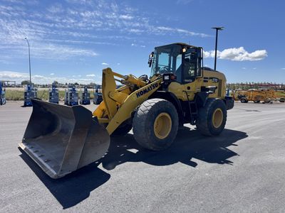 2019 KOMATSU WA270-8 WHEEL LOADER with Coupler