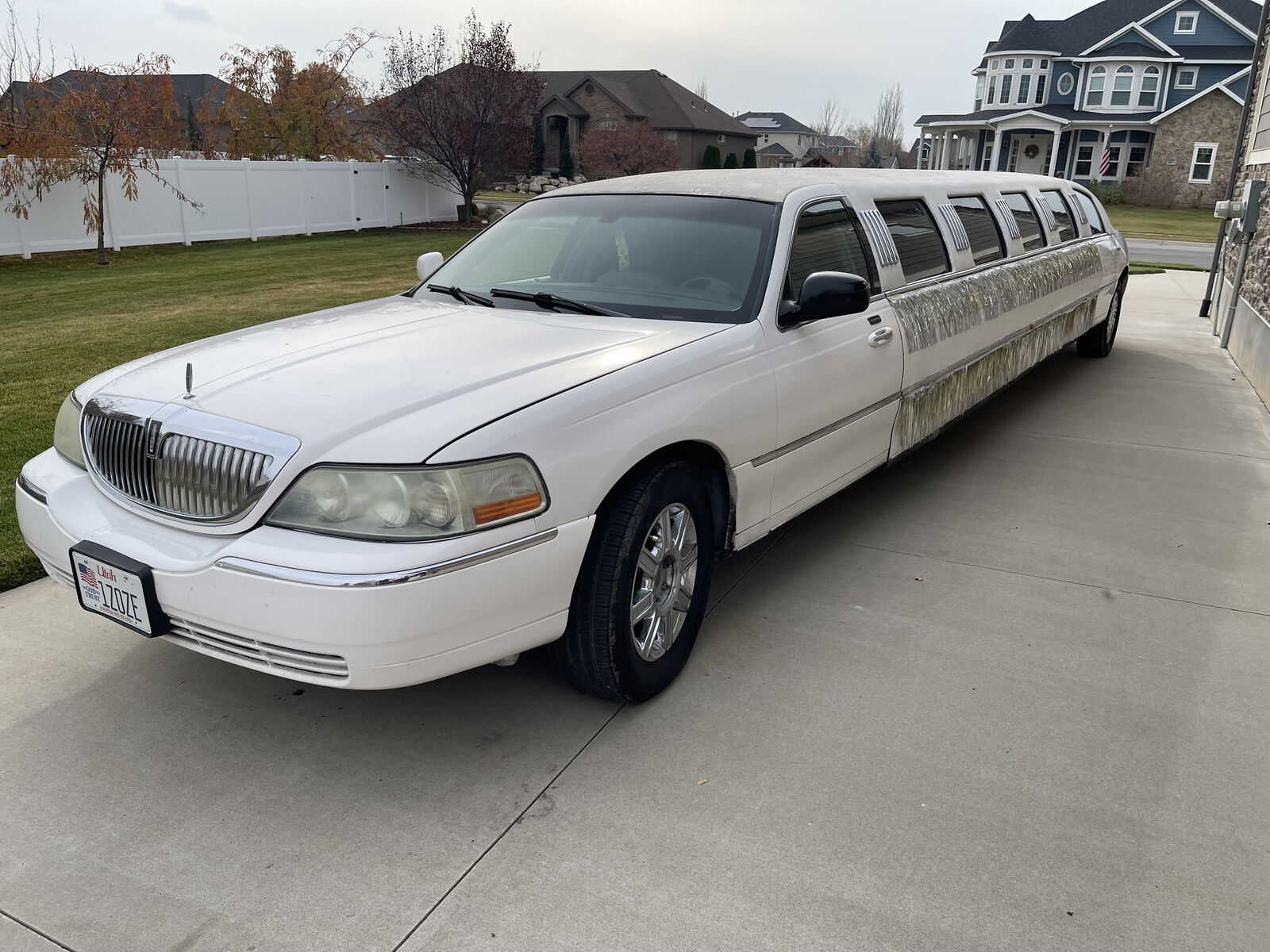 2005 Lincoln Town Car 