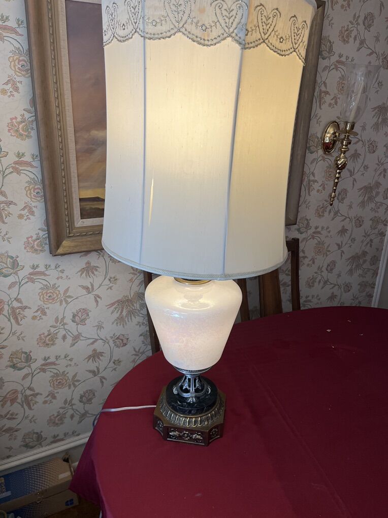 Vintage Dual-Light Table Lamp