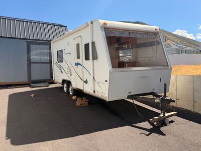 Free Camp Trailer (clean title)