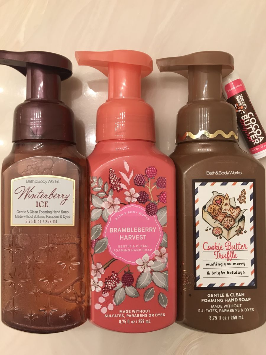 4 Bath & Body Works Cookie Butter Truffle Foaming Hand Soap Discontinued NEW Winterberry Ice Brambleberry Harvest Christmas