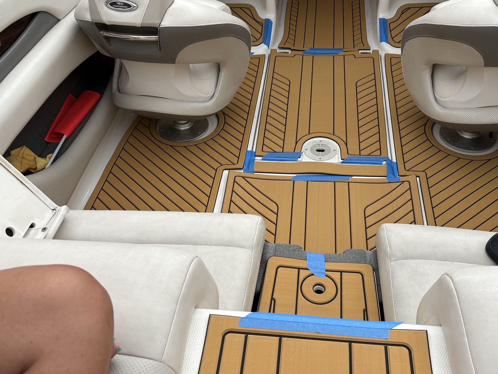 2007 Chaparral 210 SSI Eva flooring kit