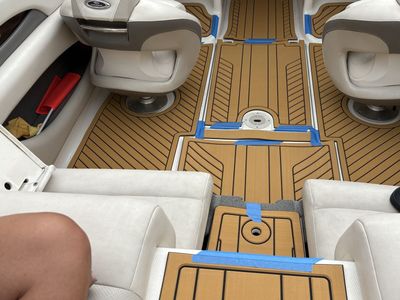 2007 Chaparral 210 SSI Eva flooring kit