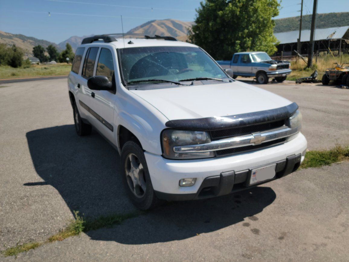 2004 CHEVROLET TRAILBLAZER EXT LS