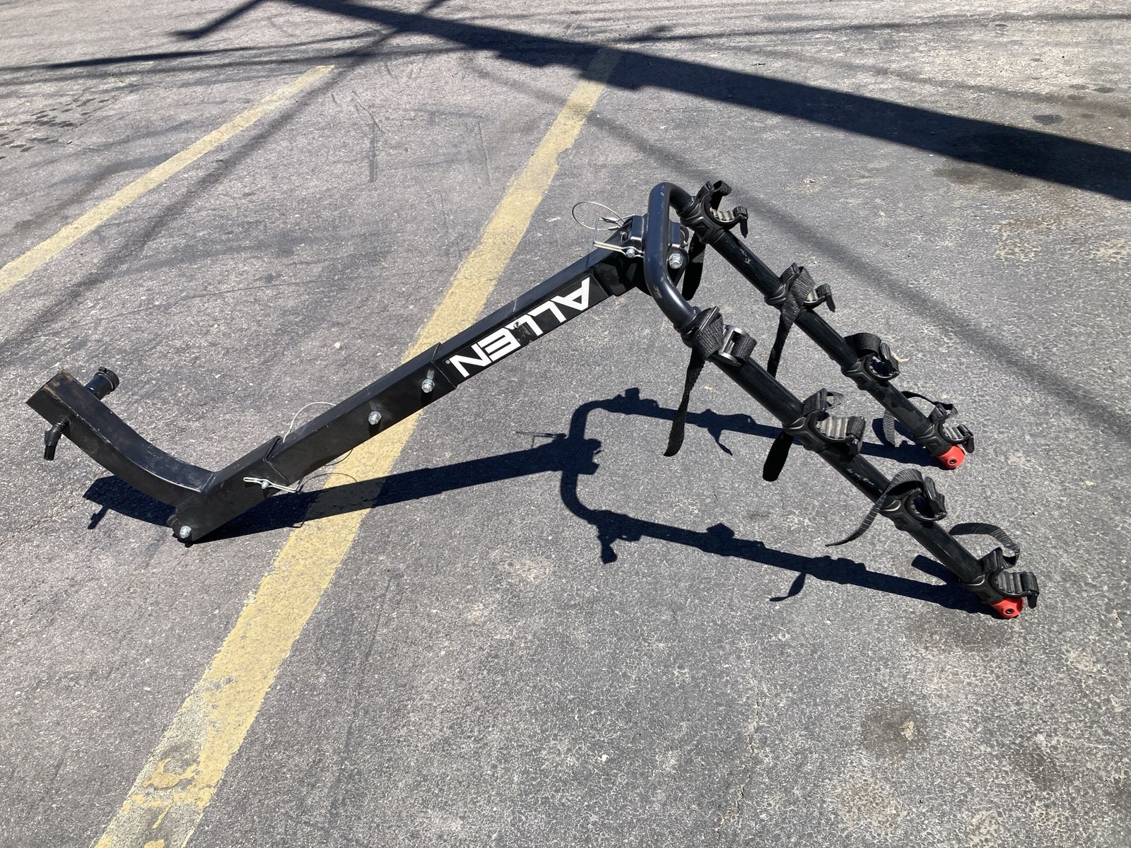 Allen Hitch Bike rack 4 bicycles OBO