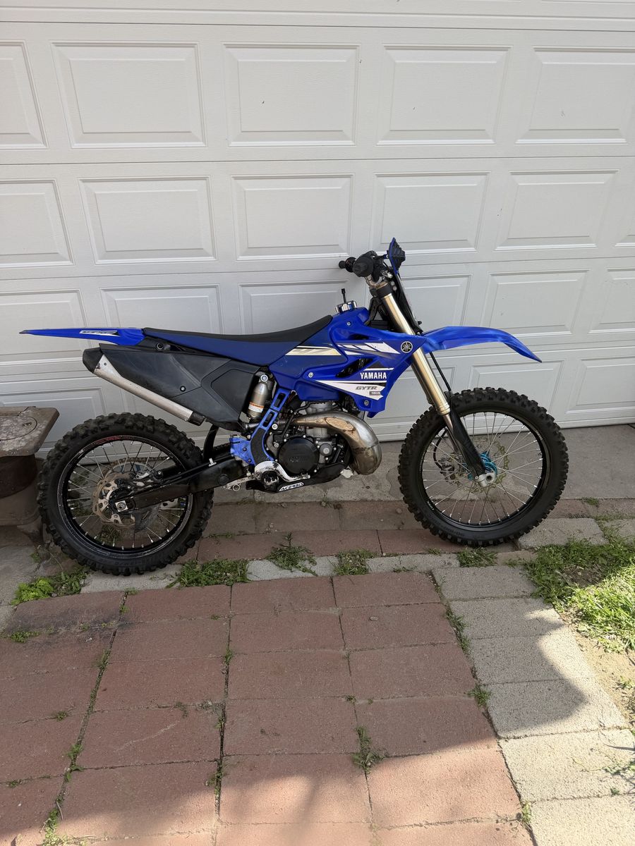 Yz250