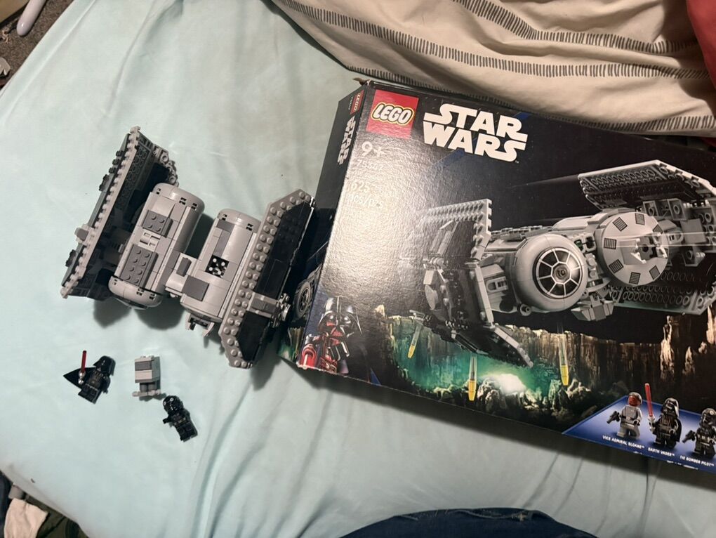lego 76347 tie bomber