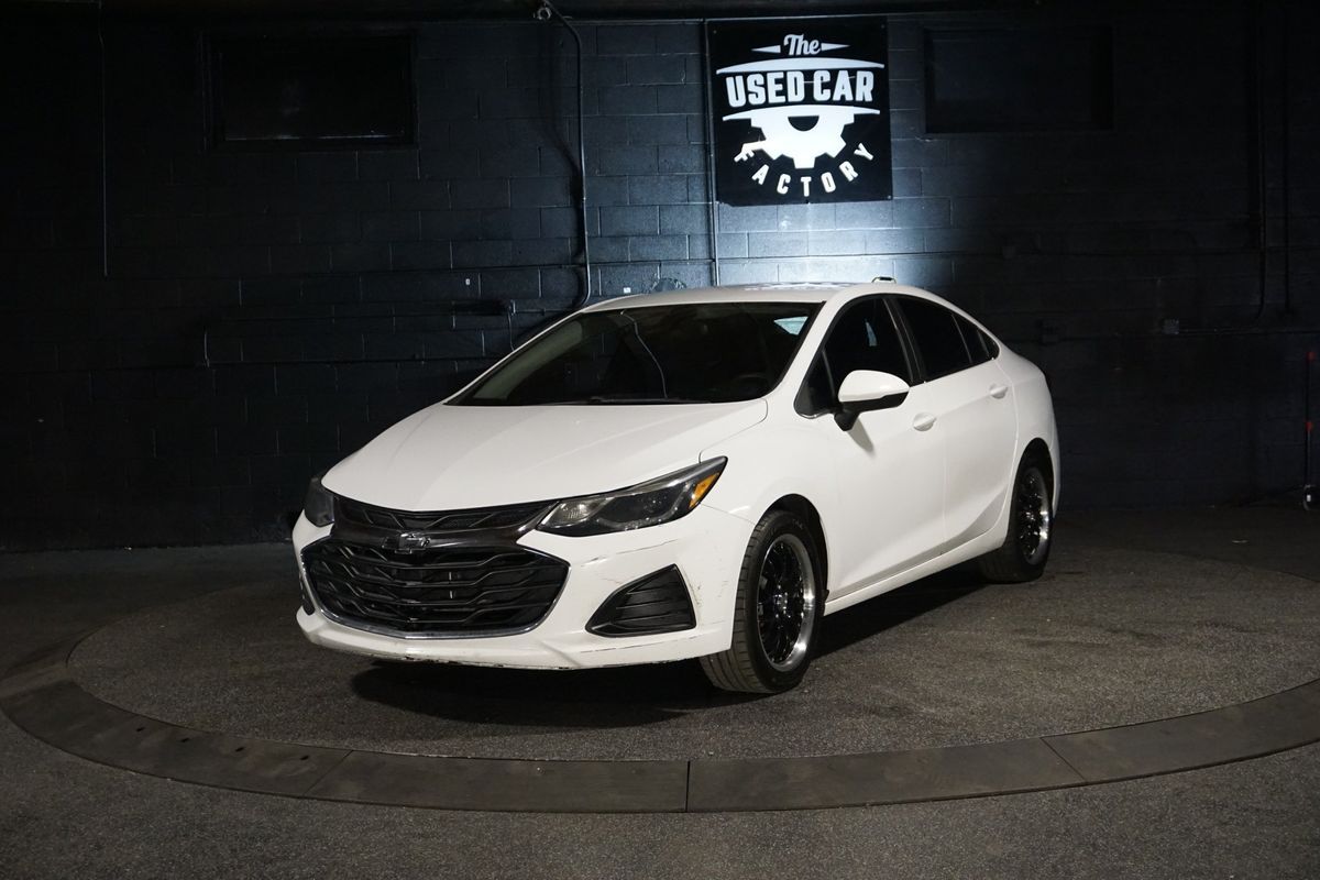 2019 CHEVROLET CRUZE LT
