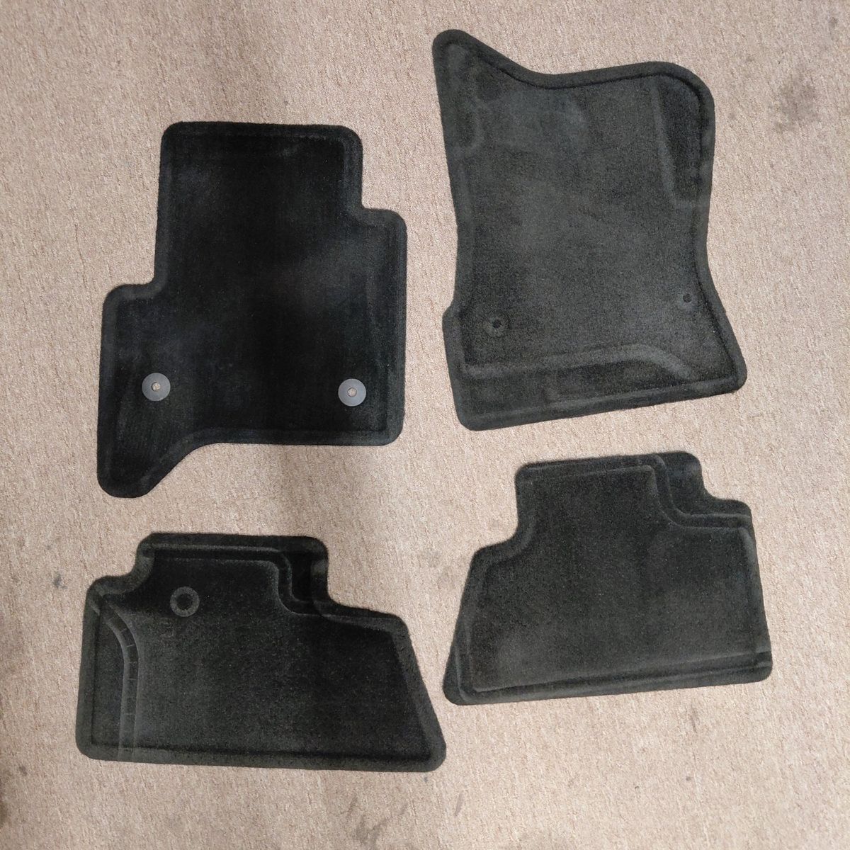 2016 GMC Yukon Black Carpet Floor Mats