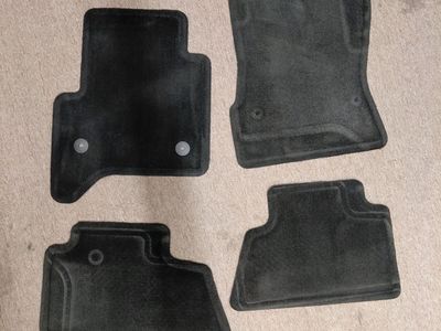 2016 GMC Yukon Black Carpet Floor Mats