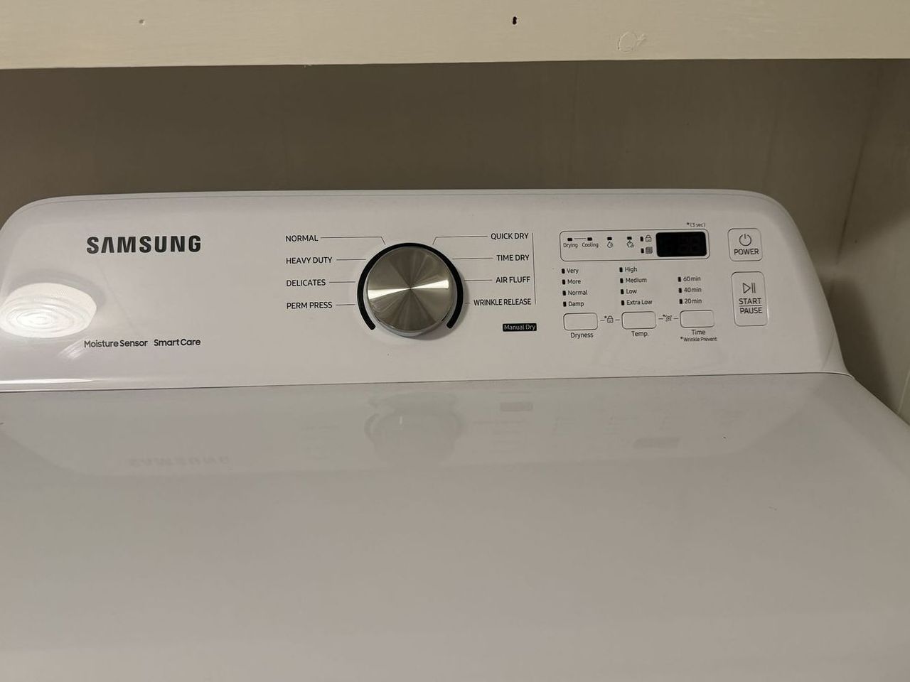 Main image 6