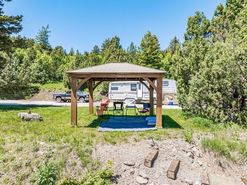 Lava Hot Springs 7.94 acres w/power, septic, RV parking, bunkhouse, pavillion