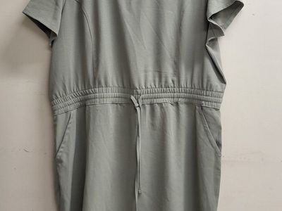 BE COOL Women's Plus Size Green Short Sleeve Dress with Pockets & Drawstring Waist