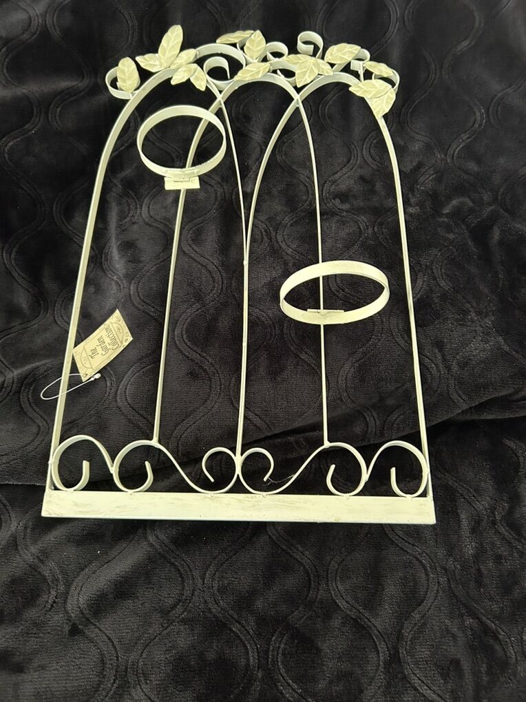 Metal Wall Planter From The Garden Collection