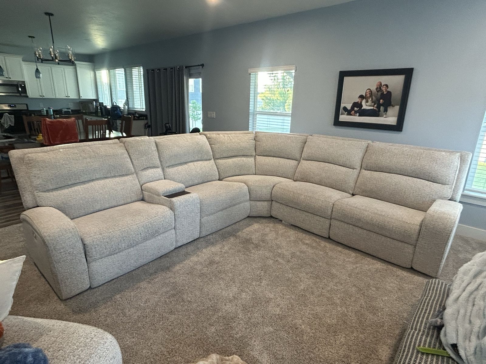 Power Reclining Sectional with Console & Cupholders